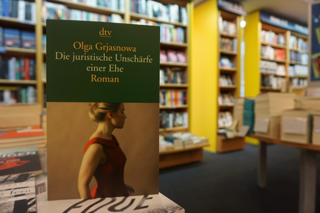 Olga Grjasnowa: „Die juristische Unschärfe einer Ehe“